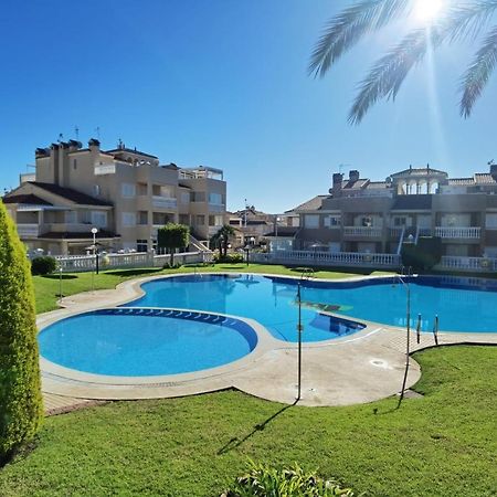 Apartament Z Duzym Tarasem Na Pieknym Osiedlu Orihuela Exterior foto