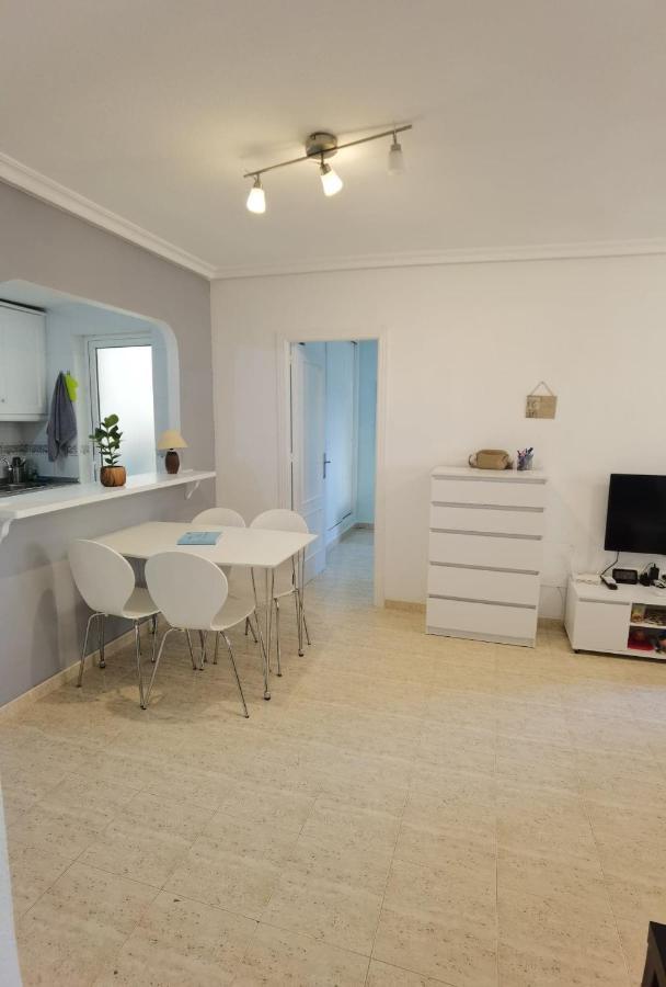 Apartament Z Duzym Tarasem Na Pieknym Osiedlu Orihuela Exterior foto